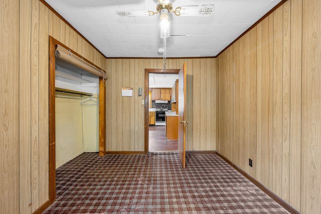 114 Old Meadow Rd, Dracut, MA 01826
