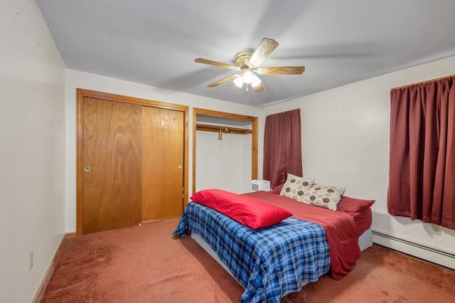 114 Old Meadow Rd, Dracut, MA 01826