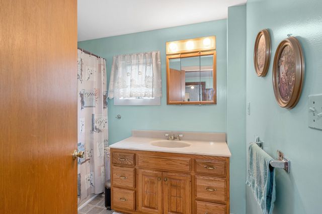 114 Old Meadow Rd, Dracut, MA 01826