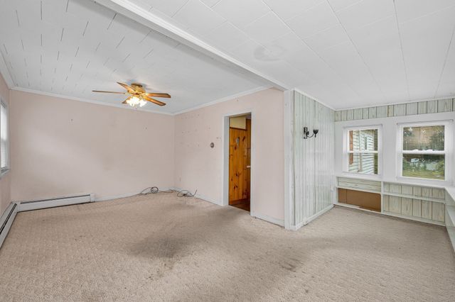 114 Old Meadow Rd, Dracut, MA 01826