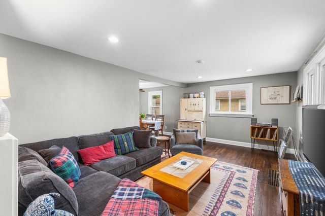 2195 Ferris Road, Columbus, OH 43224