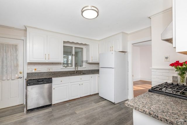 50 Cleveland Ave, Braintree, MA 02184