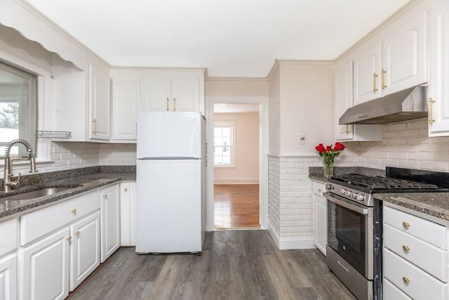 50 Cleveland Ave, Braintree, MA 02184