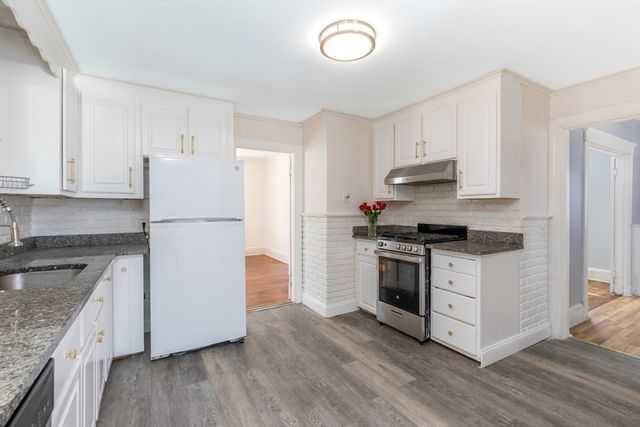 50 Cleveland Ave, Braintree, MA 02184