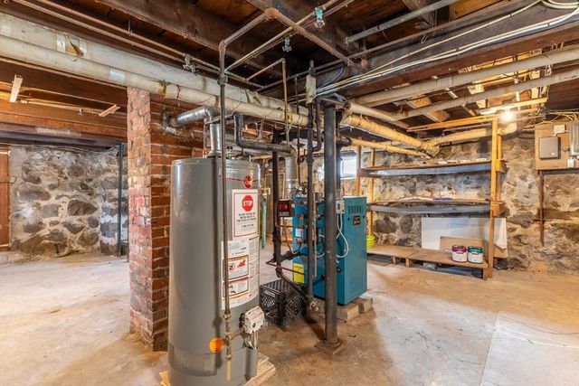 50 Cleveland Ave, Braintree, MA 02184