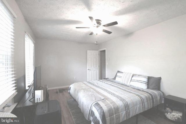 611 CARROLL DR, Stephens City, VA 22655