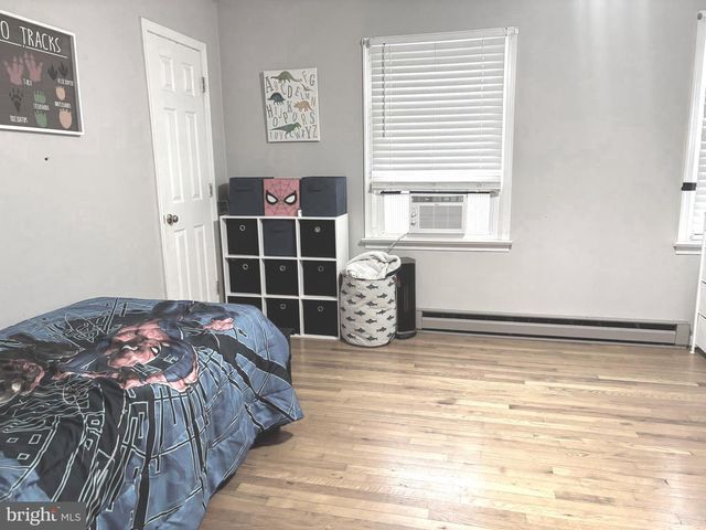 611 CARROLL DR, Stephens City, VA 22655