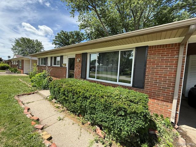 43105 Penny Drive, Sterling Heights, MI 48314