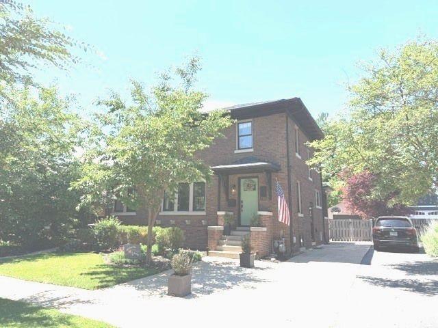 738 N Pine Avenue, Arlington Heights, IL 60004