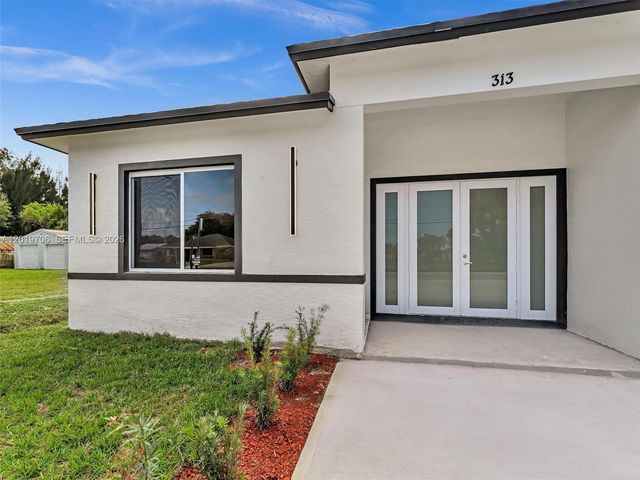 313 13th S St A, Fort Pierce, FL 34950
