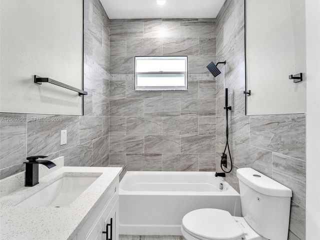 313 13th S St A, Fort Pierce, FL 34950