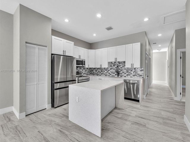 313 13th S St A, Fort Pierce, FL 34950