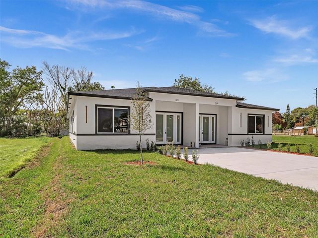 313 13th S St A, Fort Pierce, FL 34950