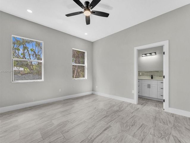 313 13th S St A, Fort Pierce, FL 34950