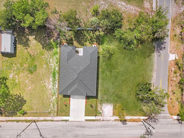 313 13th S St A, Fort Pierce, FL 34950