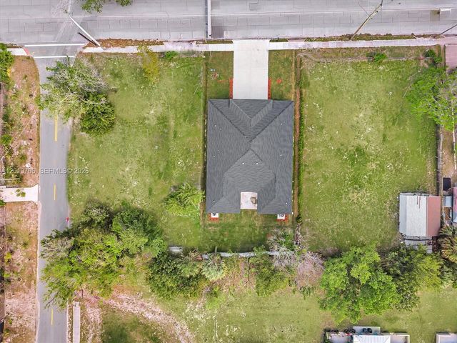 313 13th S St A, Fort Pierce, FL 34950