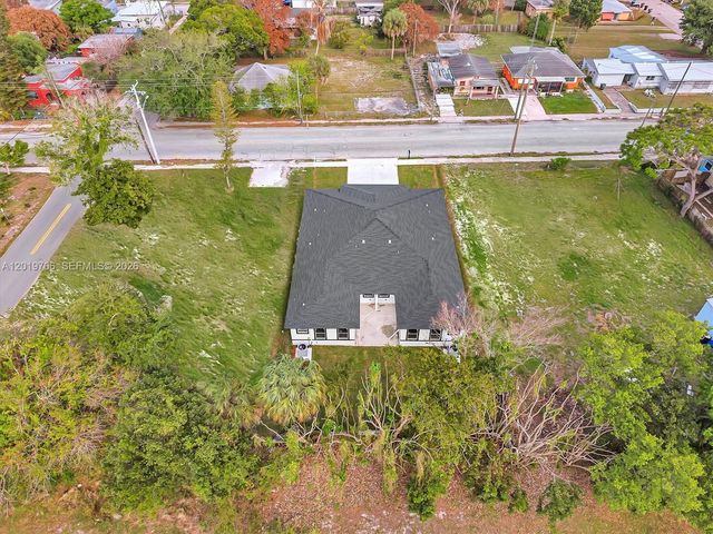 313 13th S St A, Fort Pierce, FL 34950