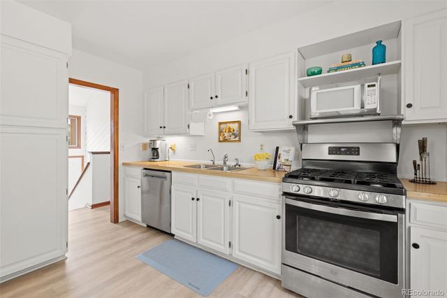31547 Niakwa Road, Evergreen, CO 80439