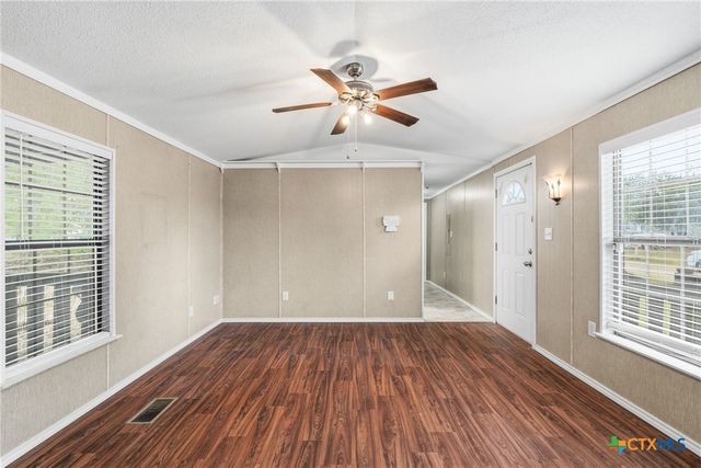 20 Sorrell Lane, Belton, TX 76513