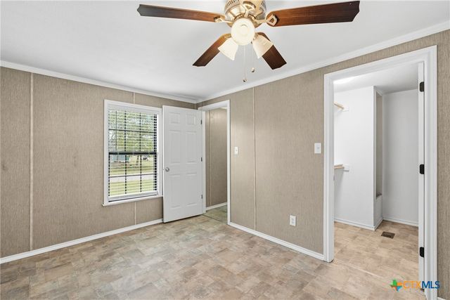 20 Sorrell Lane, Belton, TX 76513