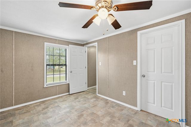 20 Sorrell Lane, Belton, TX 76513