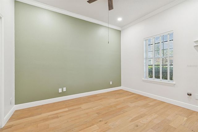 18909 APIAN WAY, Lutz, FL 33558