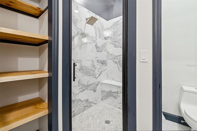 18909 APIAN WAY, Lutz, FL 33558