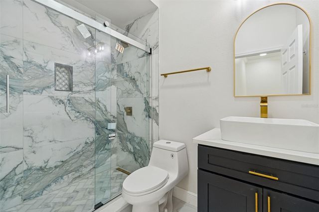 18909 APIAN WAY, Lutz, FL 33558