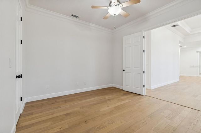 18909 APIAN WAY, Lutz, FL 33558