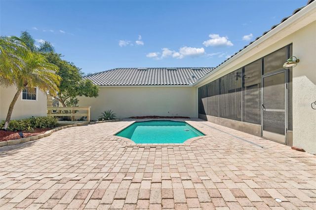 18909 APIAN WAY, Lutz, FL 33558