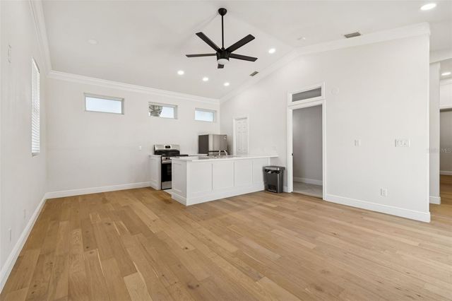 18909 APIAN WAY, Lutz, FL 33558