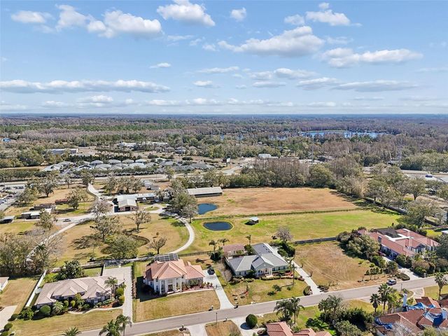 18909 APIAN WAY, Lutz, FL 33558