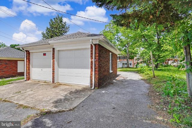40 N HARTMAN ST, York, PA 17403