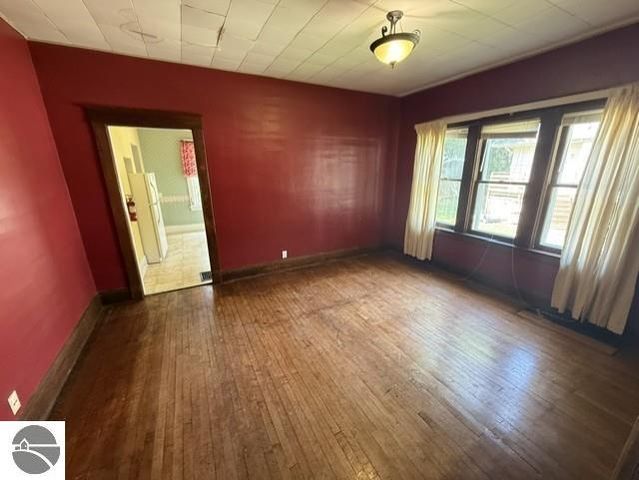 701 W Center Street, Alma, MI 48801