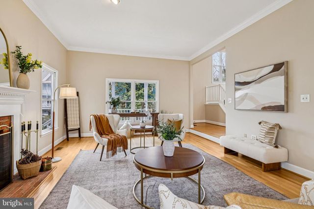 6306 30TH ST NW, Washington, DC 20015