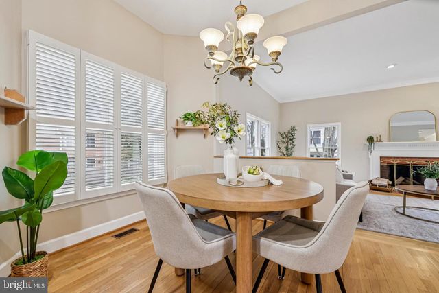 6306 30TH ST NW, Washington, DC 20015