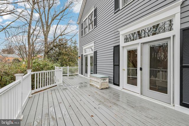 6306 30TH ST NW, Washington, DC 20015