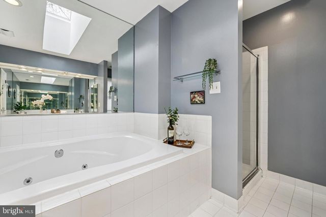 6306 30TH ST NW, Washington, DC 20015