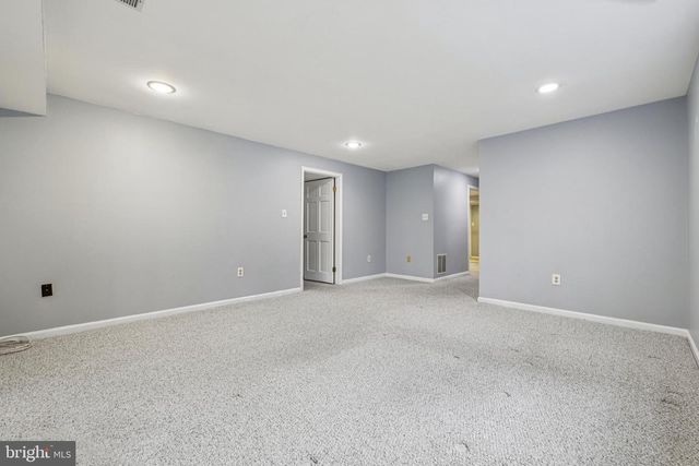 6306 30TH ST NW, Washington, DC 20015