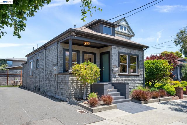 2617 Santa Clara Ave, Alameda, CA 94501