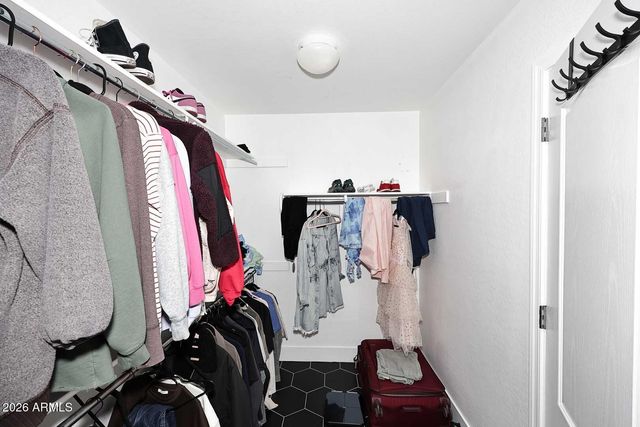 3337 E Riverdale Street, Mesa, AZ 85213