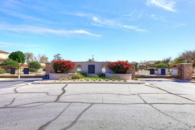 3337 E Riverdale Street, Mesa, AZ 85213