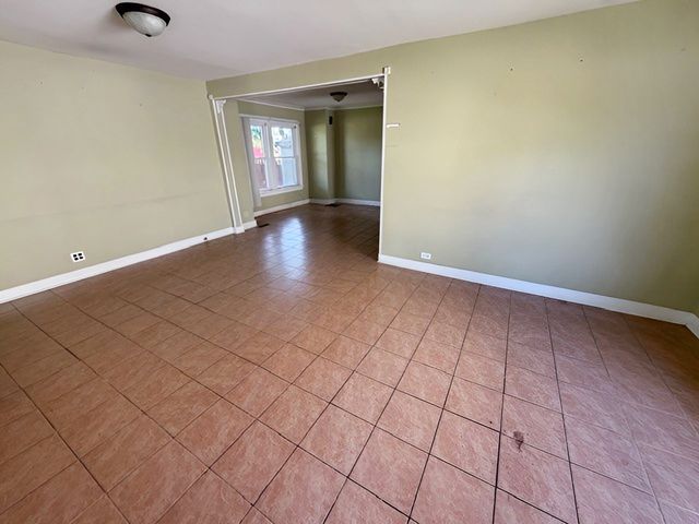 492 Freeland Avenue, Calumet City, IL 60409