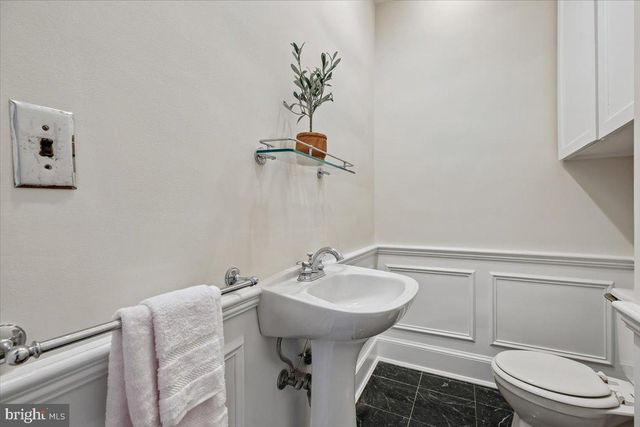 6911 RIDGEWOOD AVE, Chevy Chase, MD 20815
