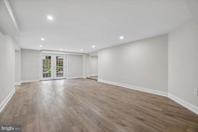 6911 RIDGEWOOD AVE, Chevy Chase, MD 20815