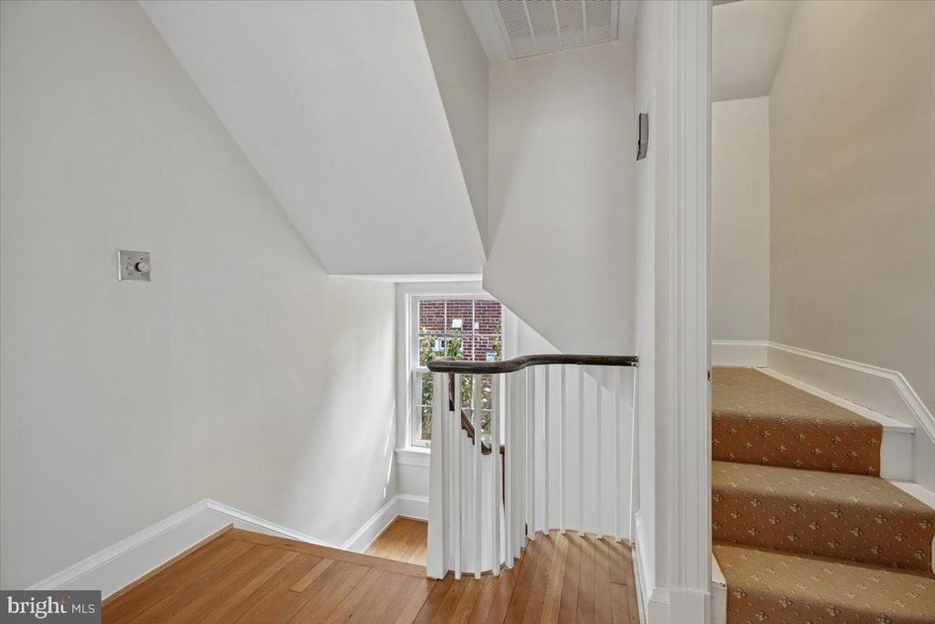Image 42 of property listing at 6911 RIDGEWOOD AVE, Chevy Chase, MD 20815