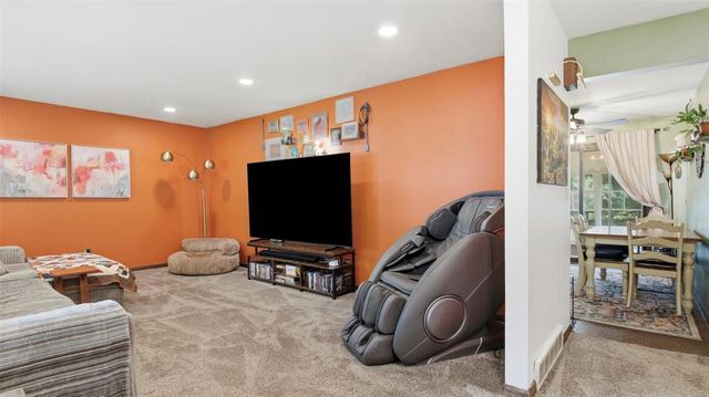 1819 Grandview Drive, Eau Claire, WI 54703