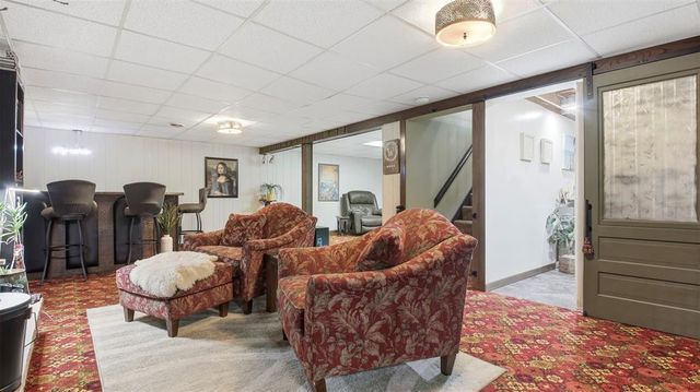 1819 Grandview Drive, Eau Claire, WI 54703