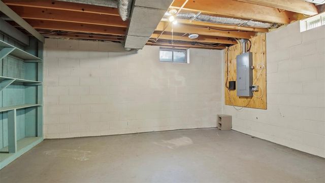 1819 Grandview Drive, Eau Claire, WI 54703