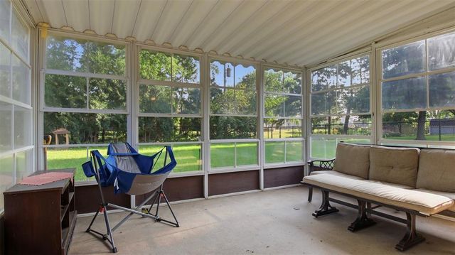 1819 Grandview Drive, Eau Claire, WI 54703